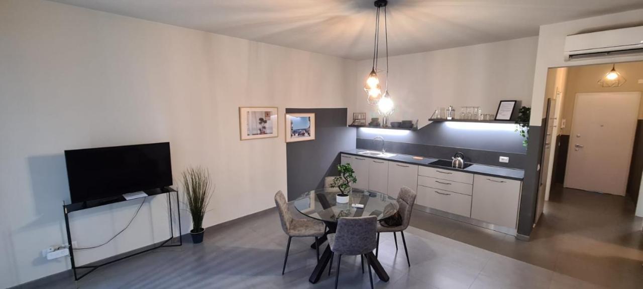 Etna Suite Design Apartments Catania Ngoại thất bức ảnh